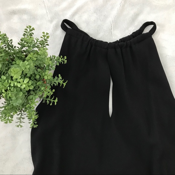 Zara Basic Elegant Romper - Picture 2 of 8